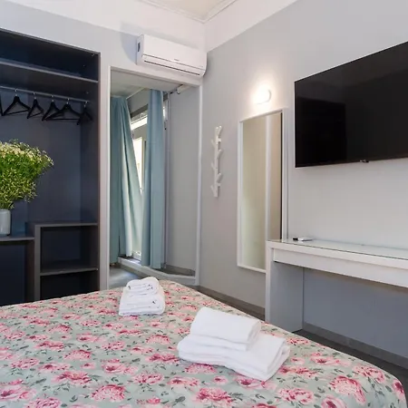 O Magenta Baylon B Pensión