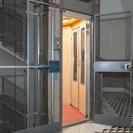 O Magenta Baylon B Pensión 4*