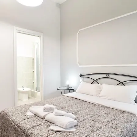 O Magenta Baylon B Pensión