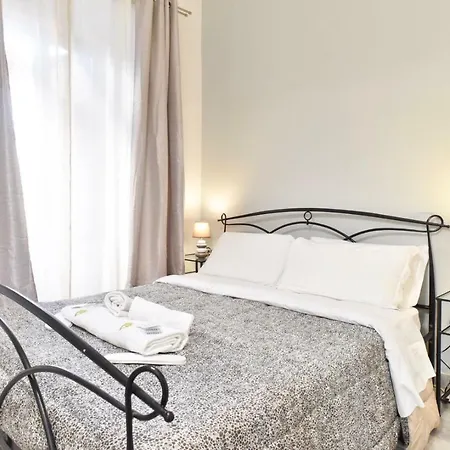 O Magenta Baylon B Pensión 4*