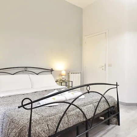 O Magenta Baylon B Pensión 4*